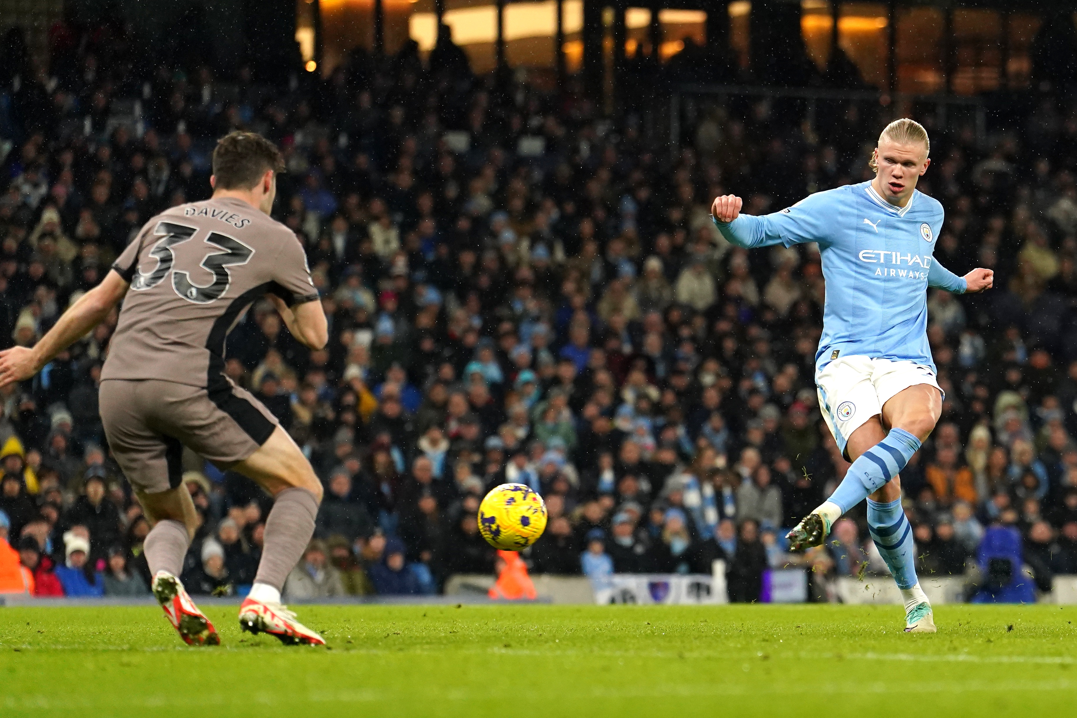 Man City vs Newcastle LIVE: Premier League result and reaction as Julian  Alvarez scores winner