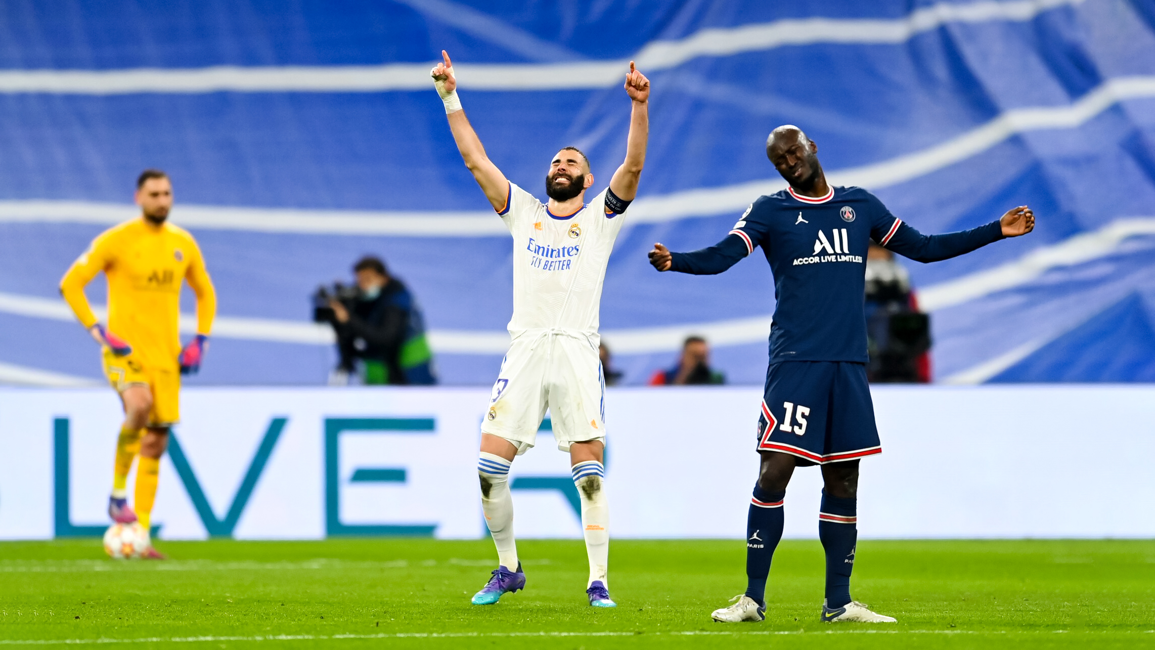 Benzema hat-trick sees Real Madrid knock PSG out of Champions League