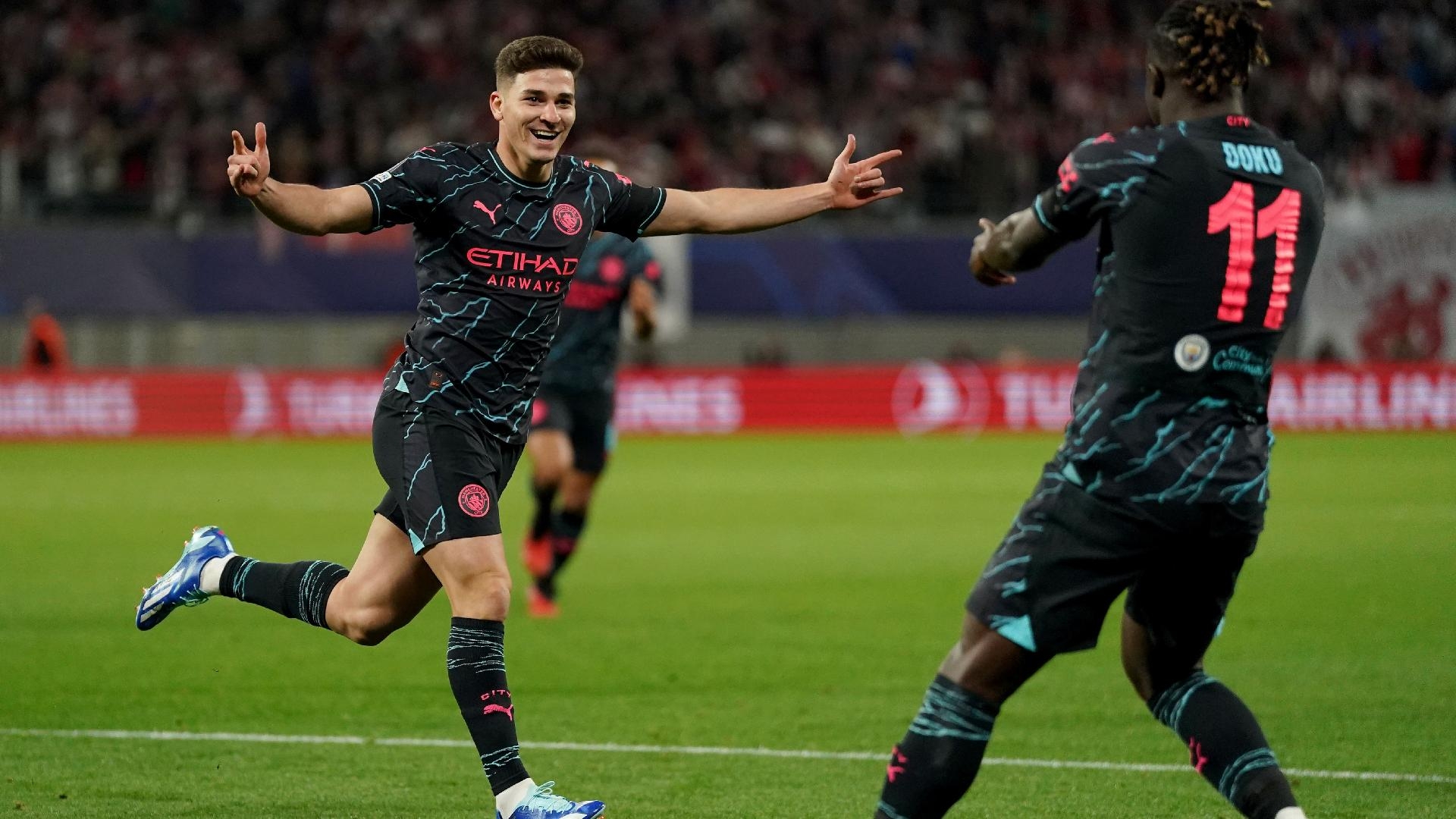 Manchester City gets Champions League defense off to winning start by  beating Red Star Belgrade 3-1